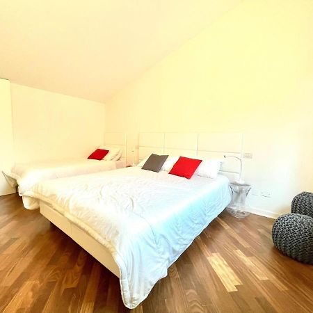 Domus Verona - Ampia Moderna Casa Su 2 Piani Nel Cuore Di เวโรนา ภายนอก รูปภาพ