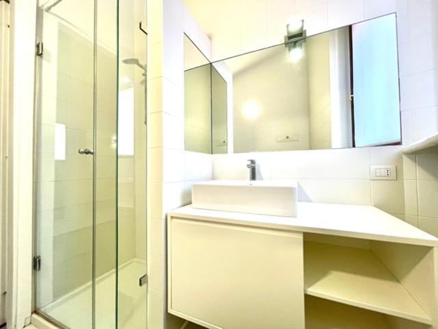 Domus Verona - Ampia Moderna Casa Su 2 Piani Nel Cuore Di เวโรนา ภายนอก รูปภาพ